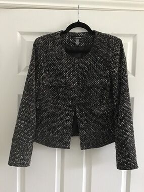 Beautiful black/off-white tweed textured blazer